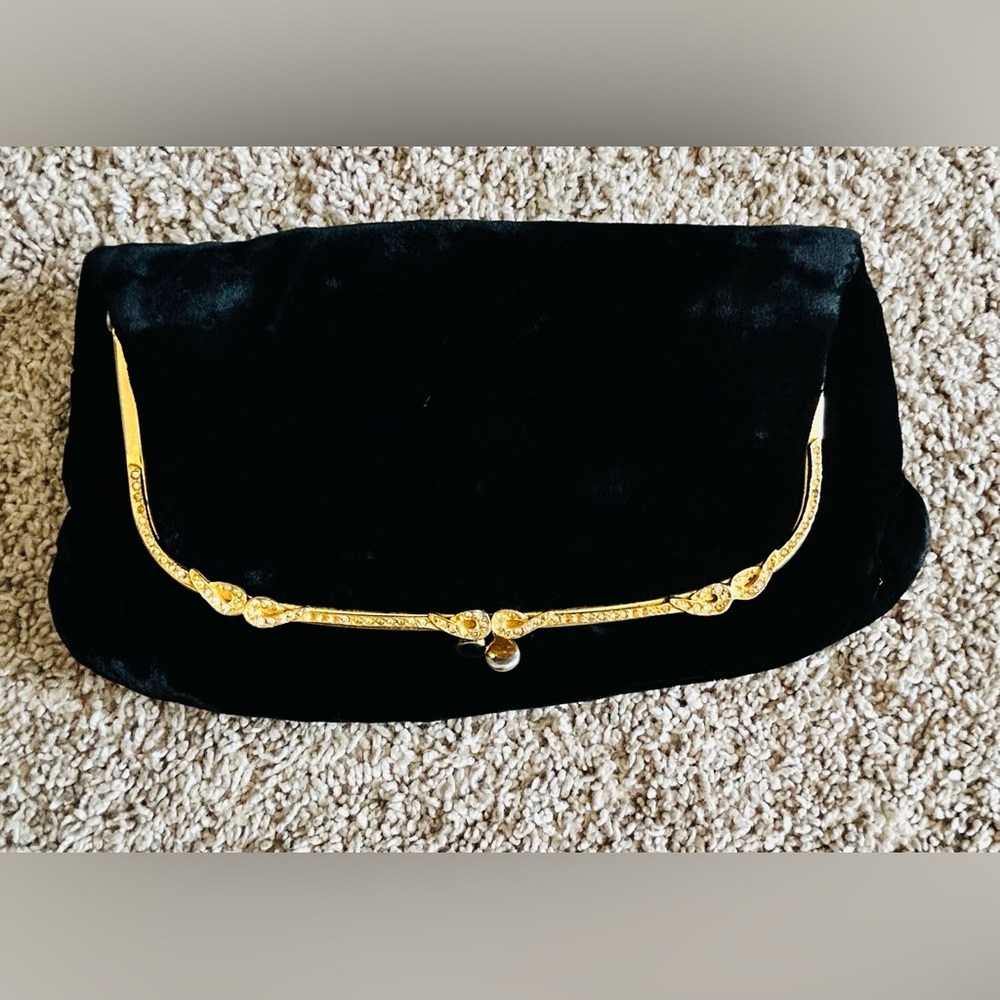 Vintage INGBER Black/ Gold‎ Velvet Small Fold Over Clutch USA Made